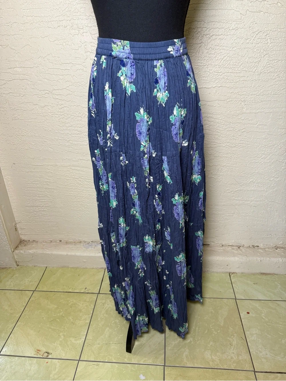 Denim &Co Blue Floral Crinkle Maxi Skirt Cottagecore Boho Prairie Romantic Small